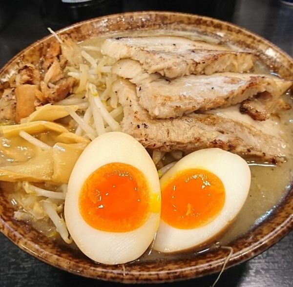 「特製普賢象らーめん」@味噌らーめん普賢象の写真