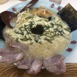 めかとろラーメン(醤油)
