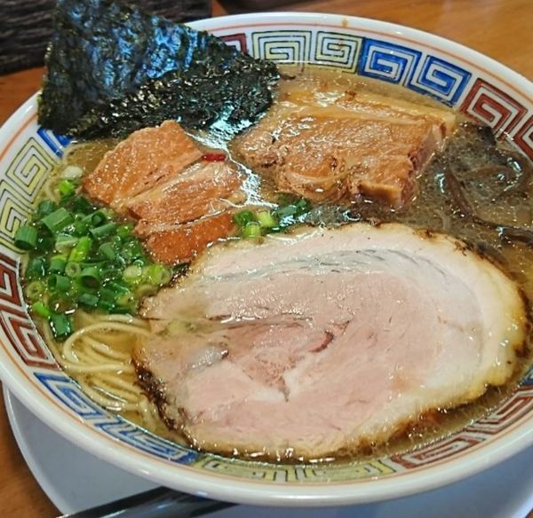 「ラフティ幸福ラーメン」@九州とんこつラーメン 幸福軒の写真