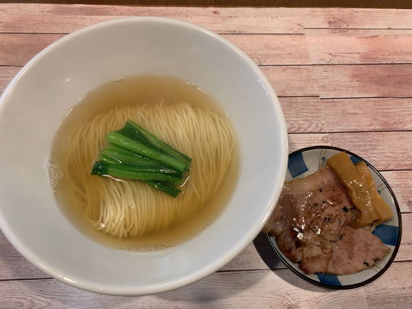 「塩そば750円」@世田谷中華そば 祖師谷七丁目食堂の写真