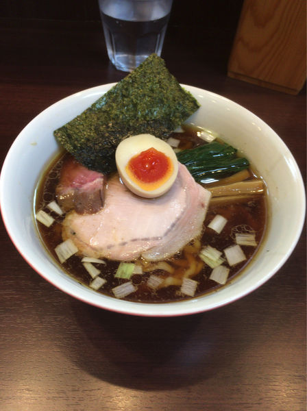 「醤油らーめん」@とものもとの写真