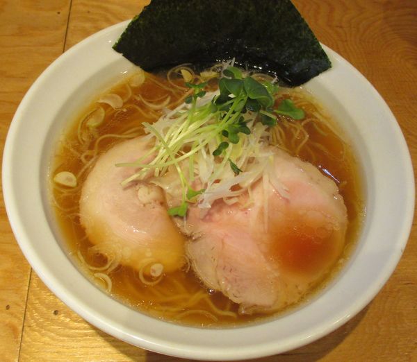 「淡麗豚そば　780円」@麺屋 昇輝の写真