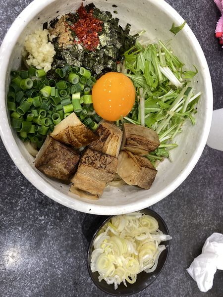 「まぜそば　野菜増」@らーめん まぜそば てっぺん 名古屋本店の写真