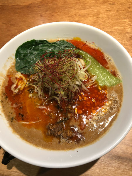 「四川担々麺（大盛）」@四川担々麺 赤い鯨の写真