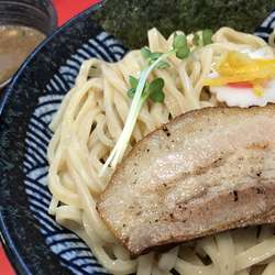 濃厚煮干つけ麺 特盛 (450g) 1,050円