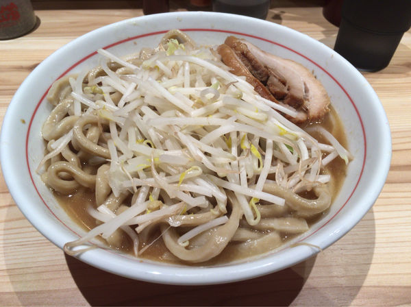 「ラーメン(大 極太麺)」@眞久中の写真