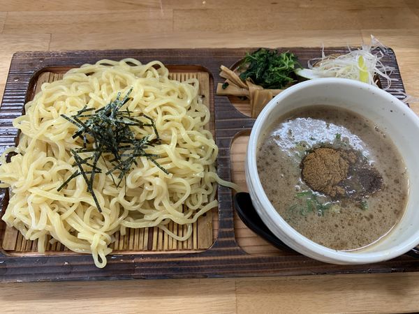 「つけ麺 900円」@麺場神徳 壷川店の写真