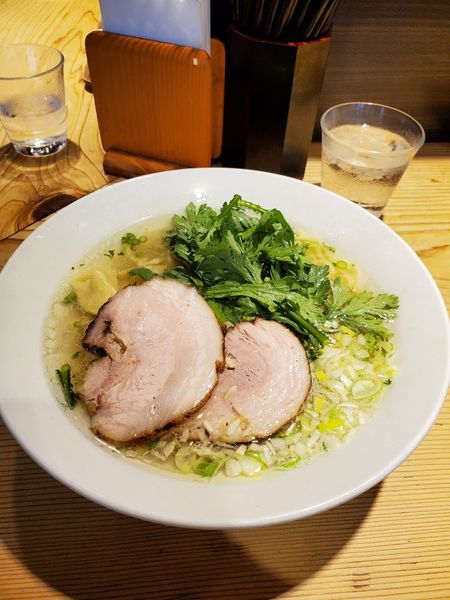 「本丸塩ラー麺」@横濱元町 本丸亭 横浜店の写真