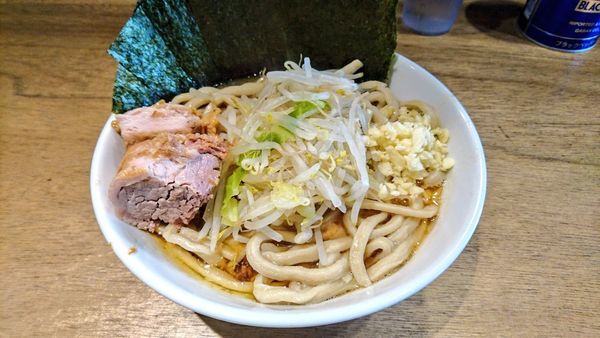 「えびラーメン(ヤサイ少なめ･ニンニク)+海苔」@MEN YARD FIGHTの写真