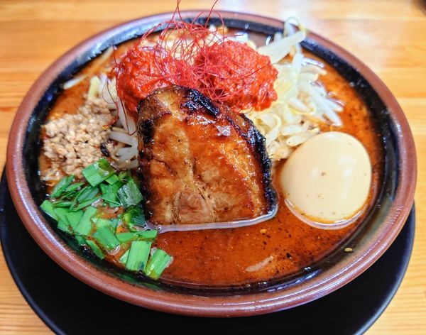 「しびれベトコン誤爆」@ラーメン・つけ麺 爆王の写真