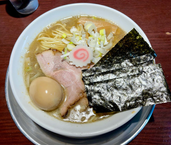 「煮干しらーめん(醤油)+特製トッピング+麺大盛」@らーめん 惠本将裕の写真