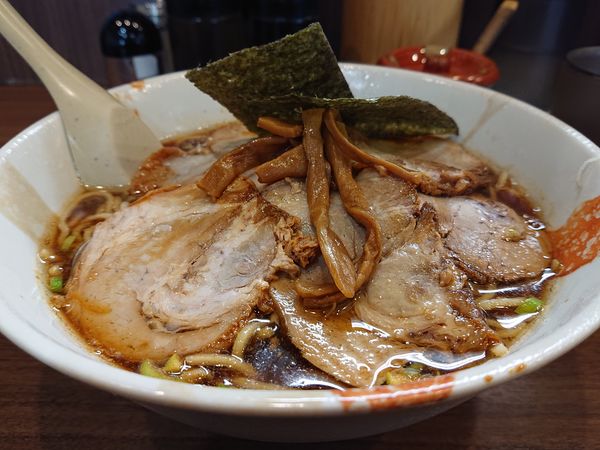 「チャーシューめん(サービス中盛り)」@らーめん治 らいおん 百草店の写真