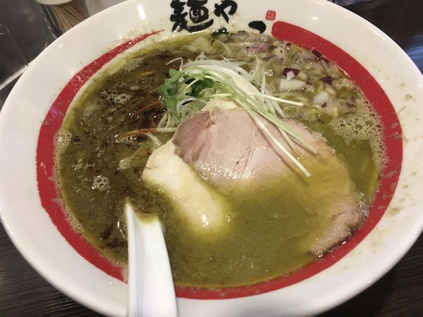 「濃厚牡蠣そば」@麺や でこの写真