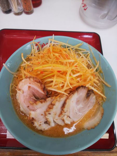 「味噌ネギチャーシュー」@くるまやラーメン 浦和田島店の写真