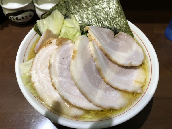 「チャーシューメンばら中盛りキャベツ固め濃いめ多め」@らーめん飛粋の写真