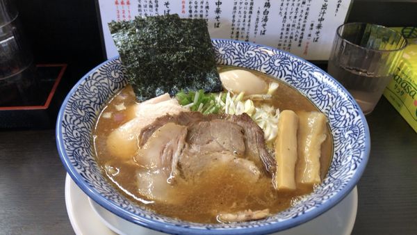 「特製あご出汁中華そば」@麺屋 㐂助の写真