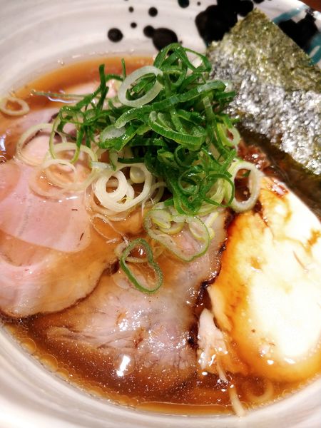 「肉増し豚醤油らぁめん」@みなみ食堂の写真