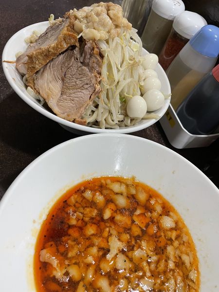 「つけ麺+しょうが+生卵+うずら+刻み玉ねぎ」@ぶたけん。の写真