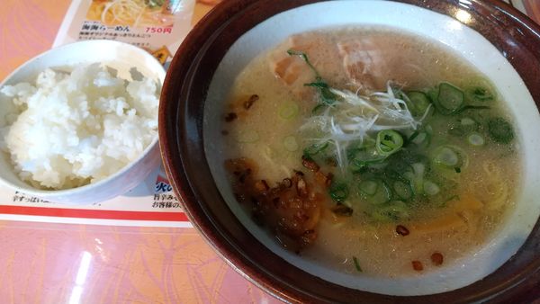 「海海ラーメン こってり」@海海ラーメン 弥富店の写真