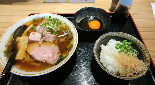 「昔ながらの醤油ラーメンSセット」@幸屋きよまる 総本店の写真