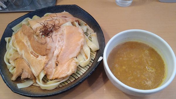 「トロ肉カレーつけ麺¥990-」@とろ肉つけ麺 魚とんの写真