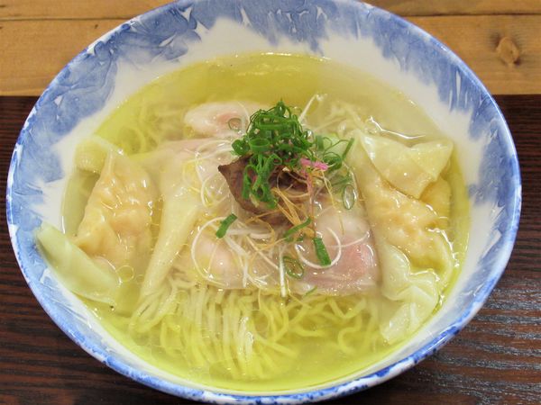 「わんたん入り塩らぁ麺（1,400円）」@Ramen FeeLの写真