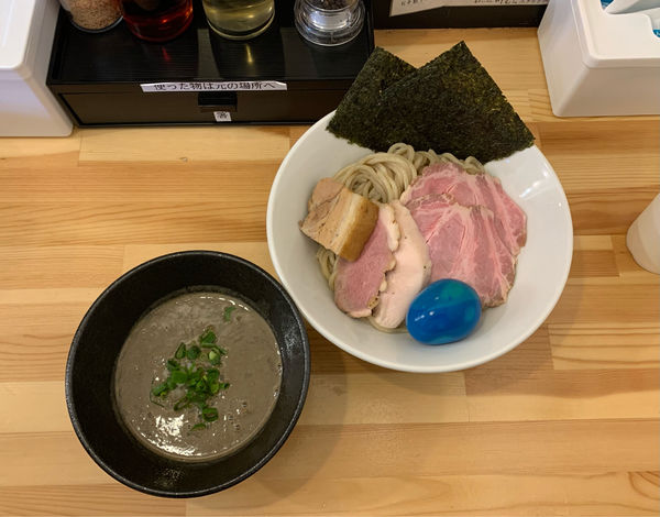 「【周年限定】ニボシトゼンブ」@煮干らーめん 川むらの写真