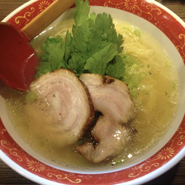 「本丸塩らーめん」@厚木本丸亭の写真