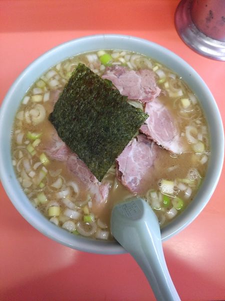 「チャーシューメン(中盛) ﾒﾝﾏ抜き」@ラーメンショップ 総和店の写真