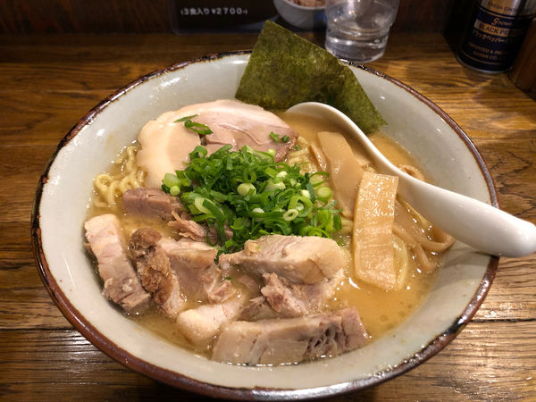 「らーめん+チャーシュー」@風雲児の写真