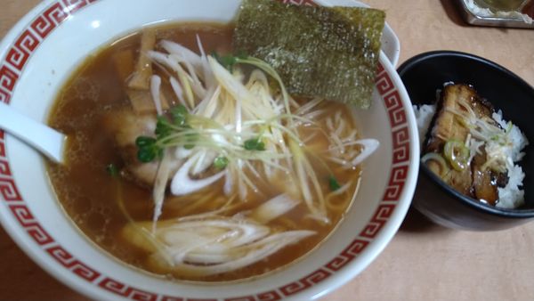 「ネギラーメン、ミニチャーシュー丼」@コント 代田橋店の写真