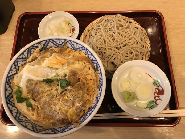 「かつどんセット【870円】税込」@そば処 桂庵 八丁堀店の写真