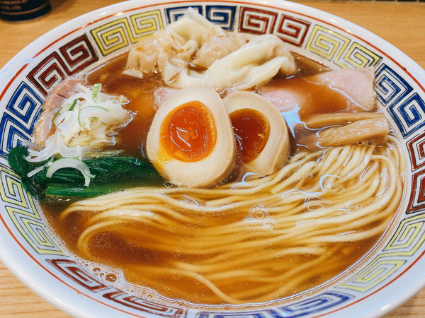 「特製中華そば」@ほっこり中華そば もつけの写真