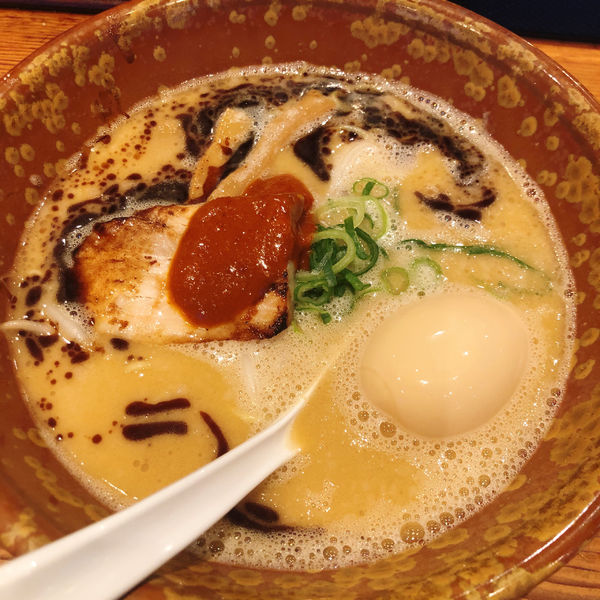 「味噌とんこつ 900円　半熟味玉」@太田本陣 風の杜の写真