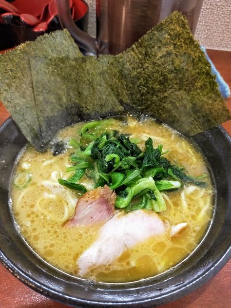 「ラーメン」@横浜家系らーめん 天王家 寒川総本店の写真