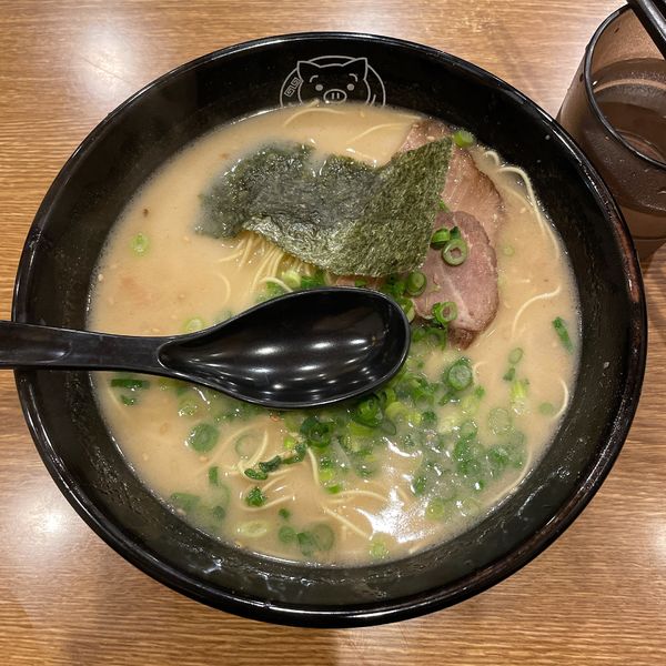 「豚骨ラーメン」@博多ラーメン 長浜や 府中店の写真
