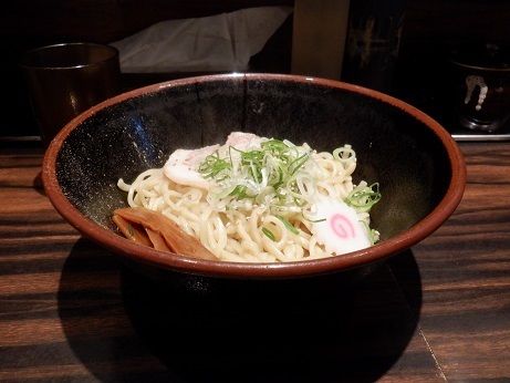 「塩油そば（並）１５０ｇ」@油そば専門店 ぶらぶら 横浜本店の写真