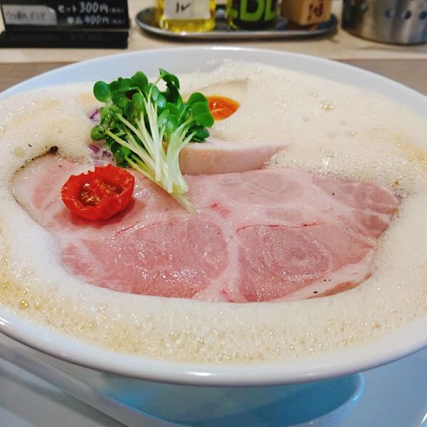 「鶏白湯泡ramen～醤油～880円」@鶏白湯泡ramenたまきの写真