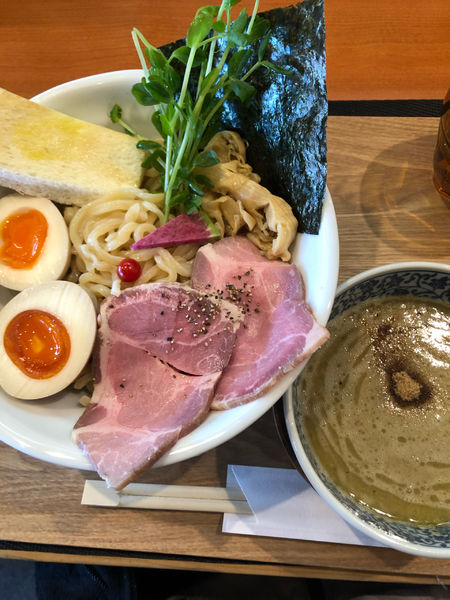 「特製鶏白湯煮干しつけ麺　1200円」@麺屋 轍 豊川店の写真