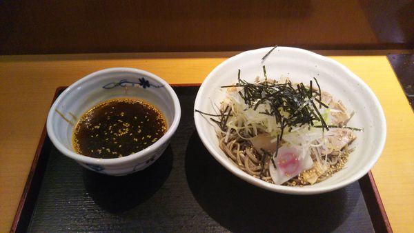 「肉つけそば」@そばいち IKE麺KITCHEN池袋店の写真