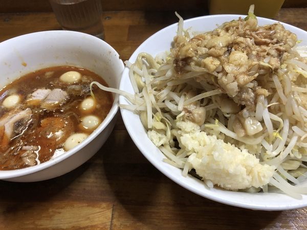 「つけ麺全マシ　うずら」@蓮爾 新町一丁目店の写真