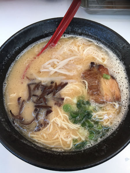 「ラーメン バリカタ コッテリ ¥550」@博多長浜屋台ラーメン 神龍の写真