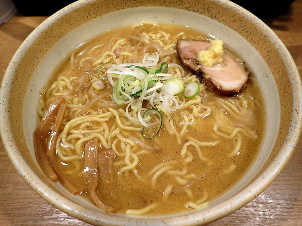 「味噌らーめん・大盛」@らーめん 福籠の写真