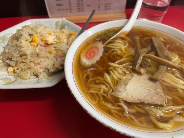 「ラーメン、炒飯」@萬来軒の写真