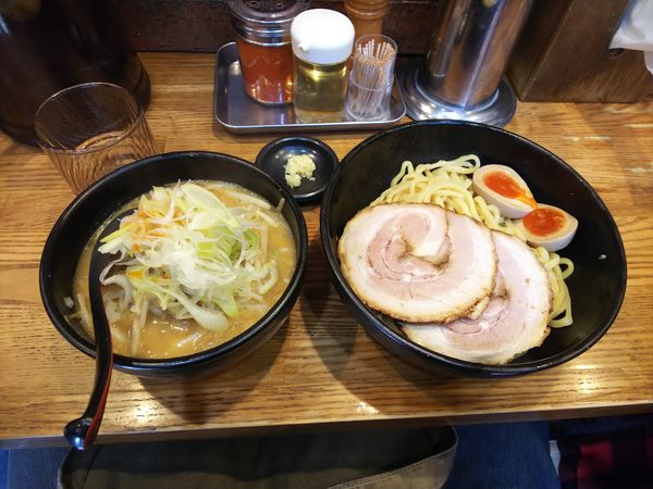 「味卵味噌チャーシューつけ麺(野菜大盛・ニンニク大盛)」@麺処 花田 上野店の写真