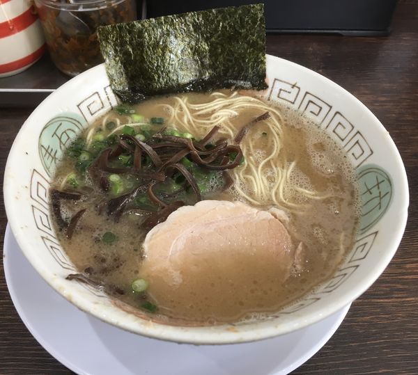 「ラーメン(720￥)」@博多長浜らーめん 楓神の写真