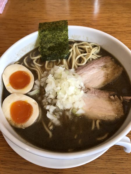 「煮干そば(大)600円➕味付玉子100円」@煮干そば とみ田の写真