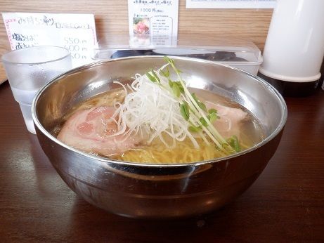 「塩そば」@RAMEN ブリキの木こりの写真