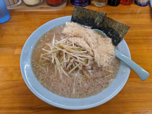 「ネギとろろラーメン　800円」@ラーメン丸子屋の写真