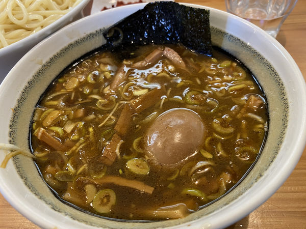「つけ麺玉子＋辛味＋のり」@自家製中華そば としおかの写真